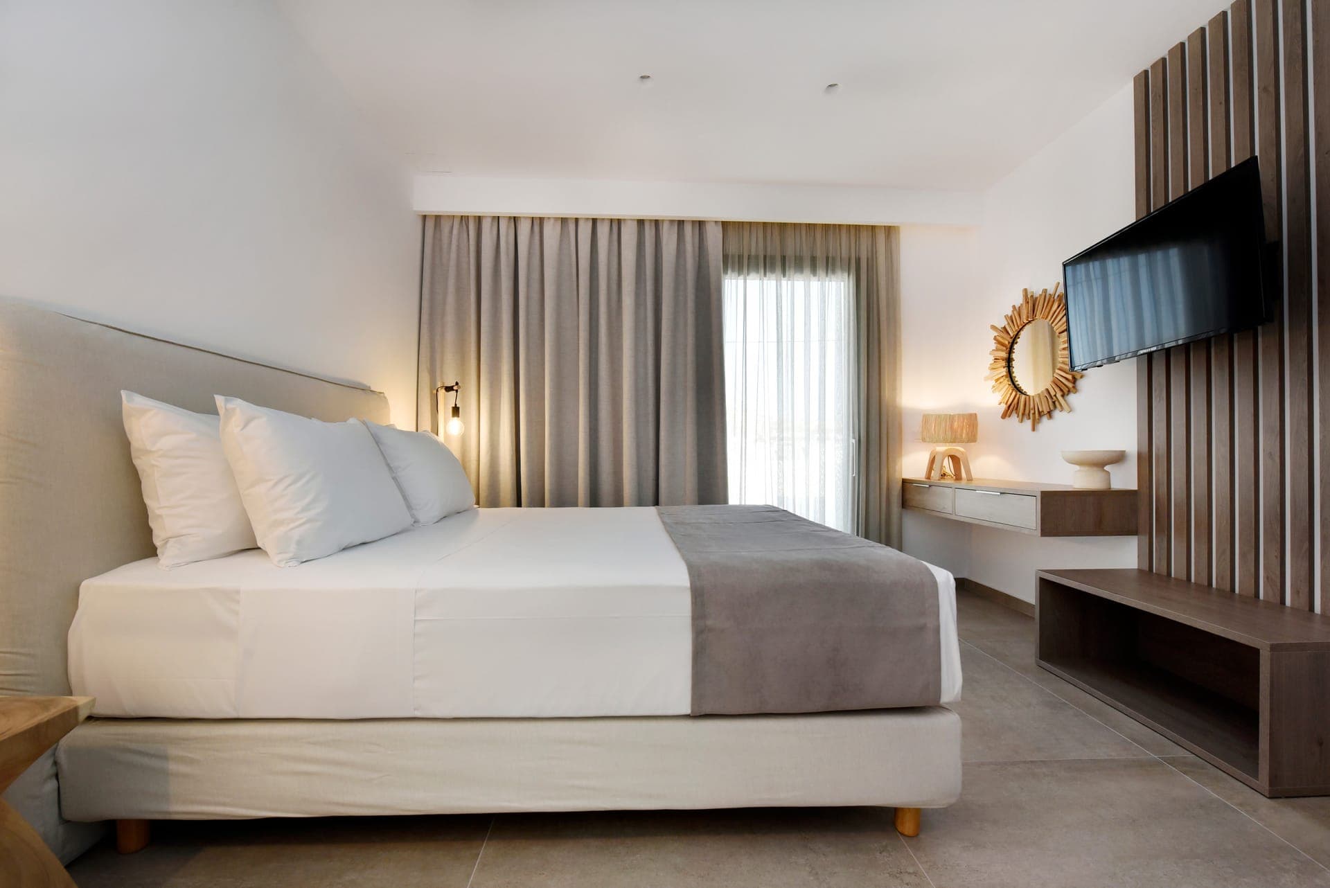 Anais Milos Suites