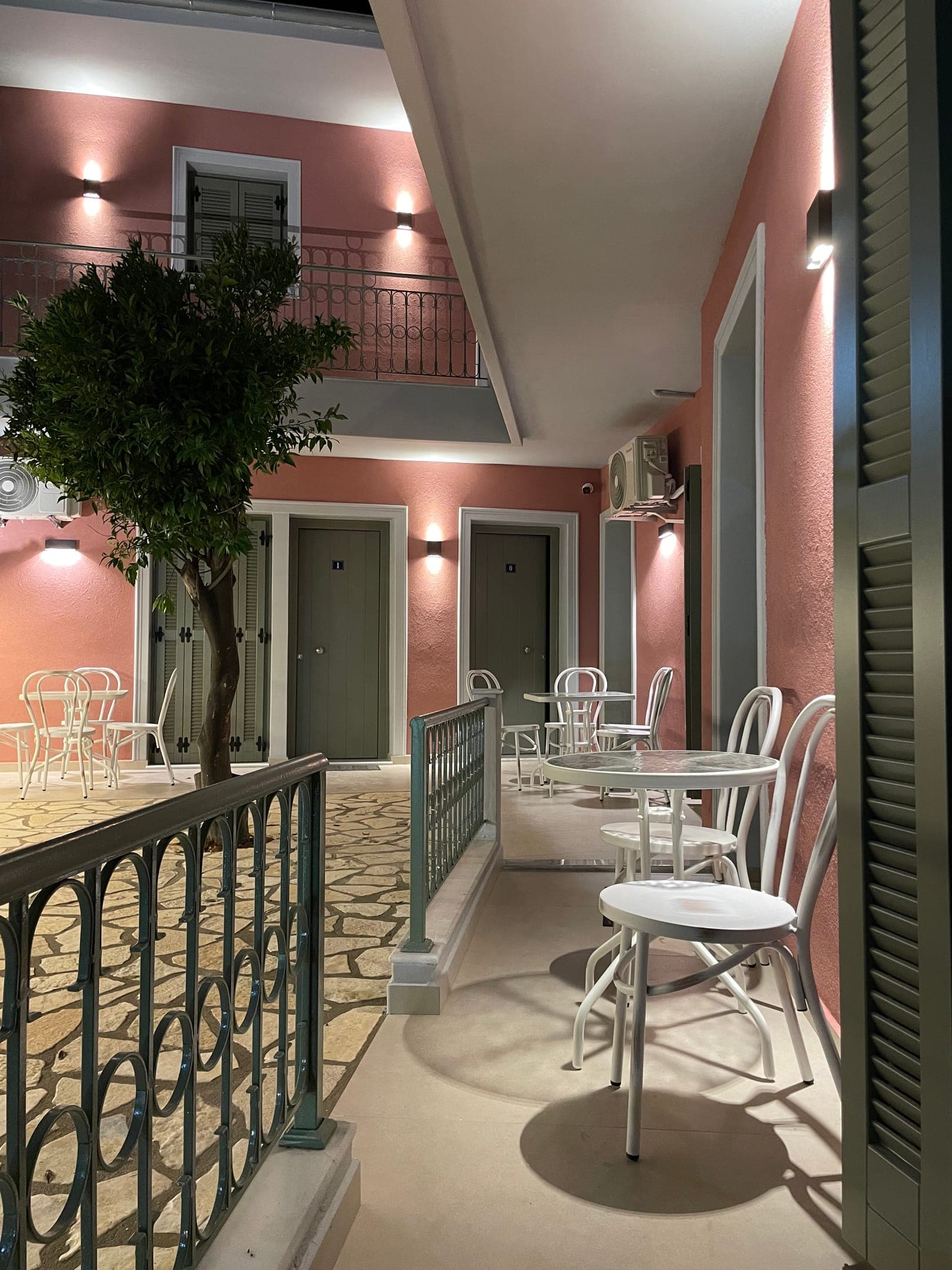 Anax Apartments Parga