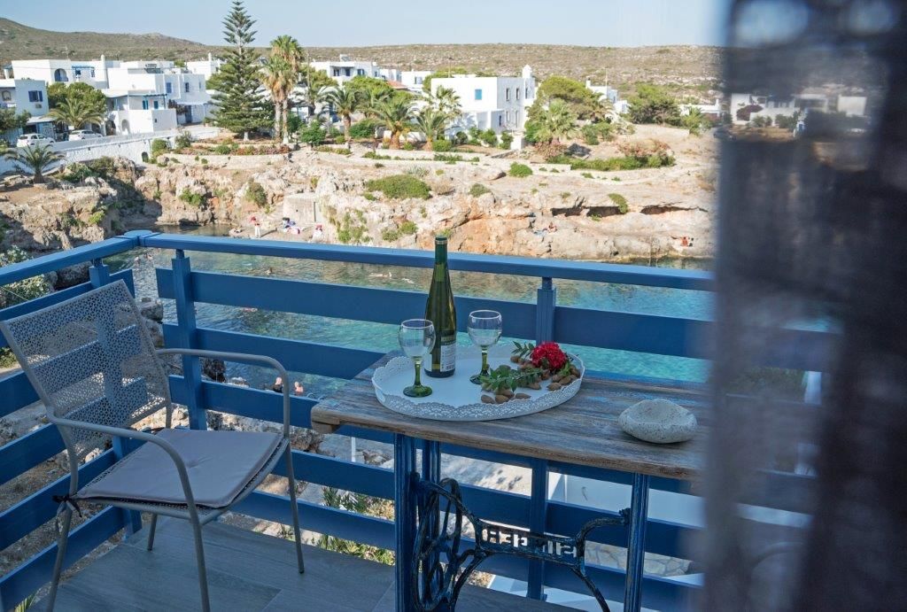 Avlemonas Bay Sea Houses