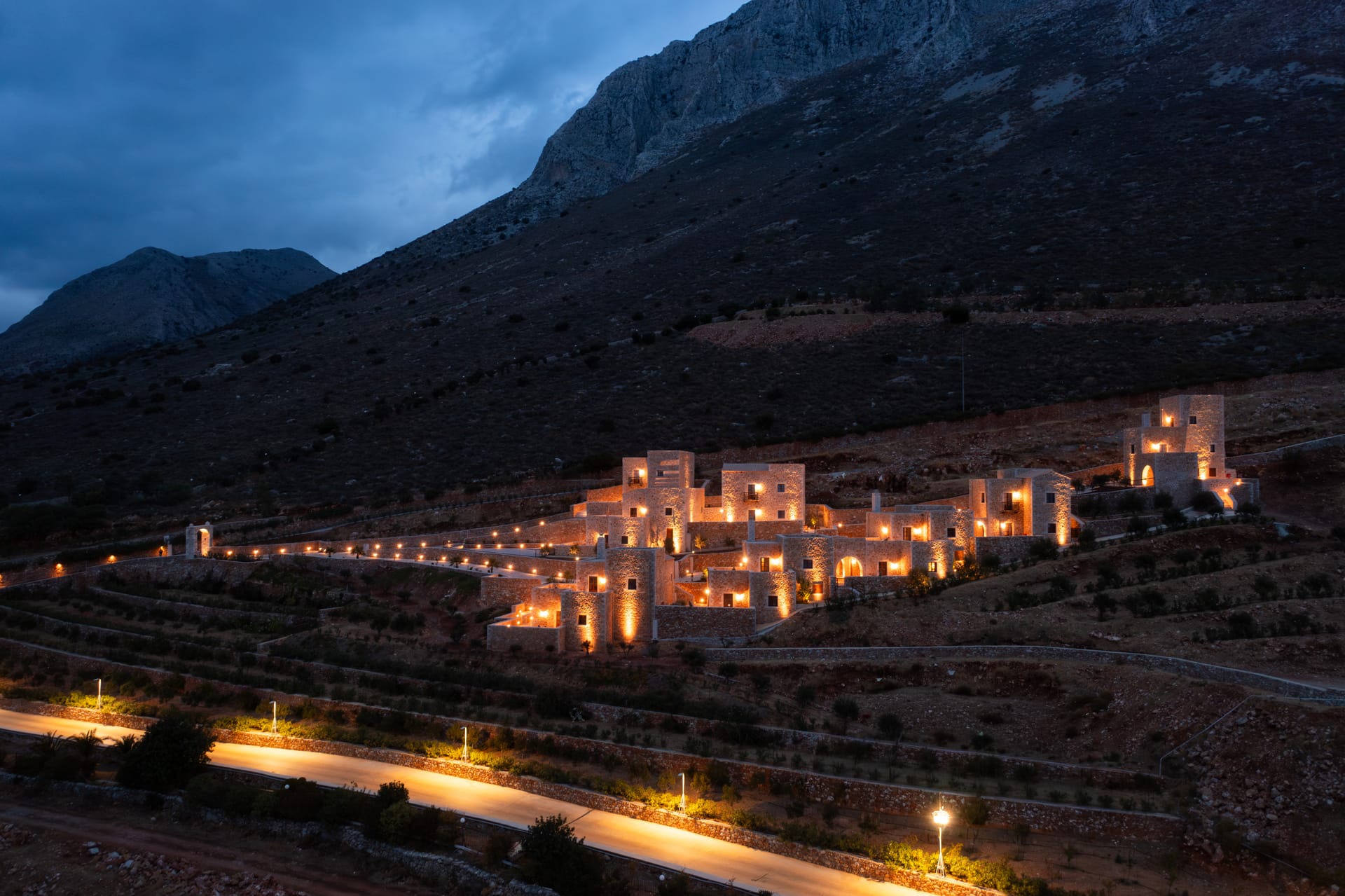 Anemos Suites Mani