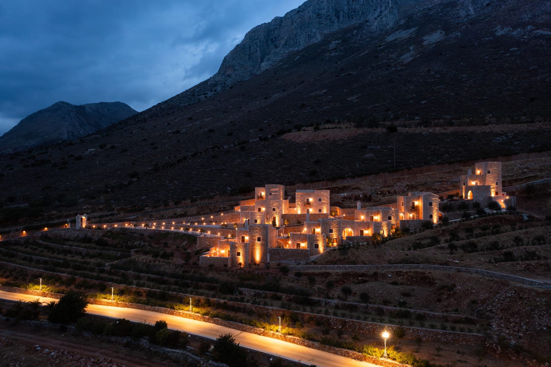 Anemos Suites Mani