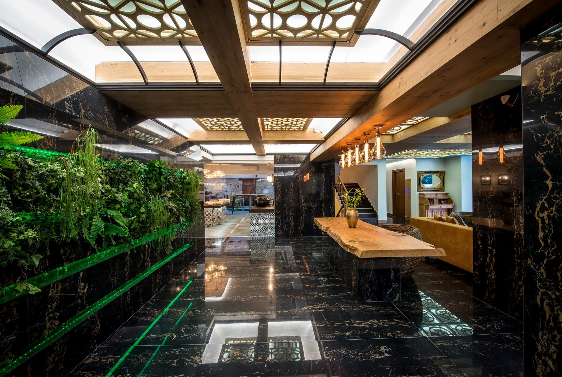 Anesis Blue Hotel