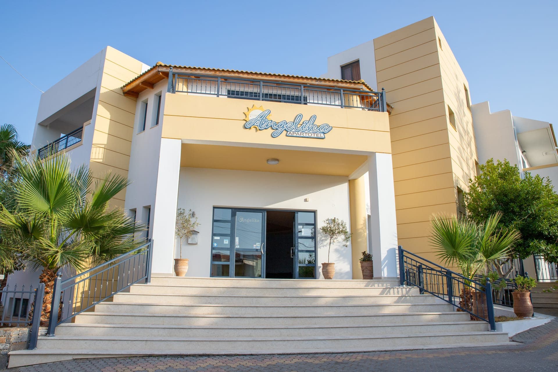 Angelika Aparthotel Crete