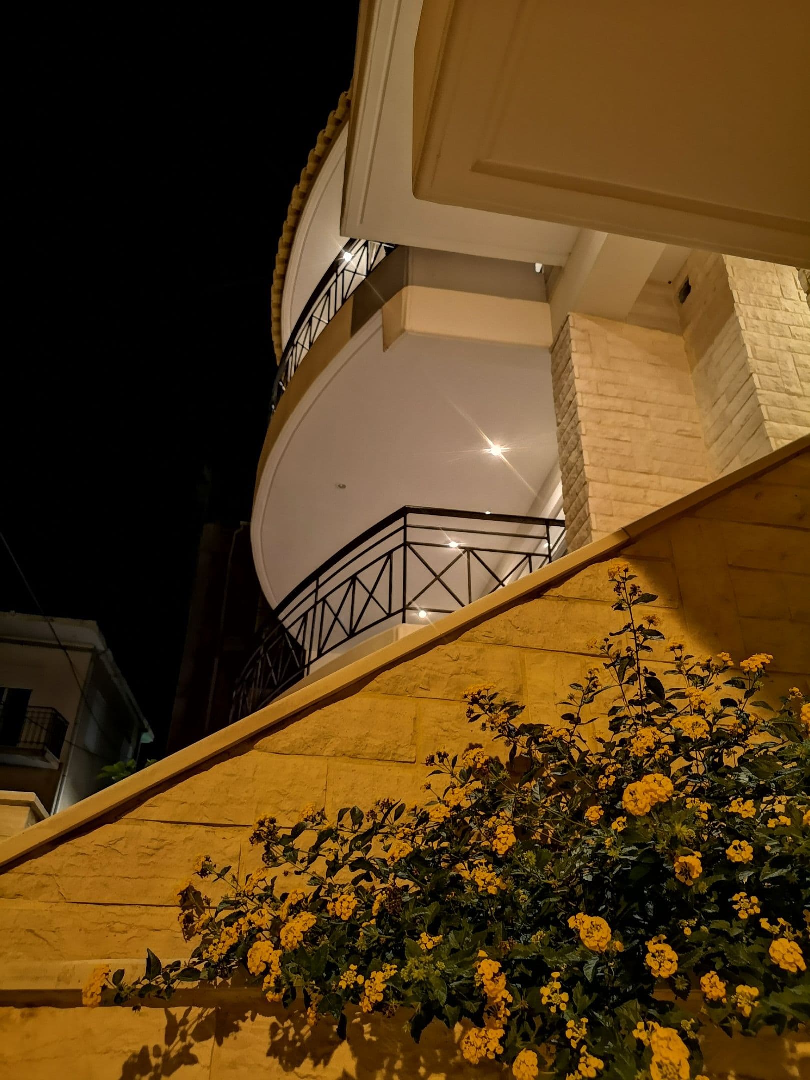Angelland Luxury Suites