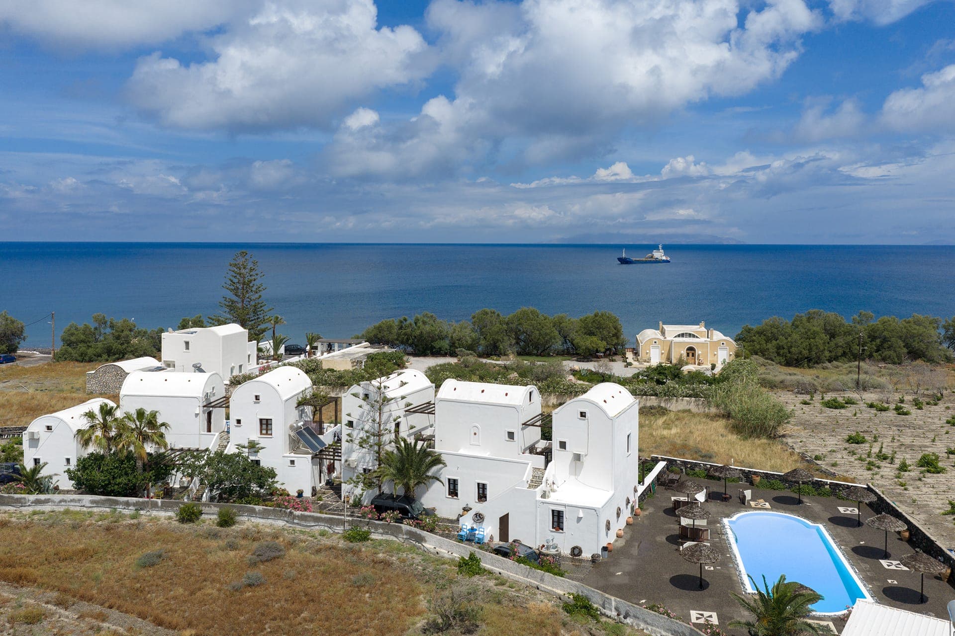 Anna Traditional Apartments Santorini