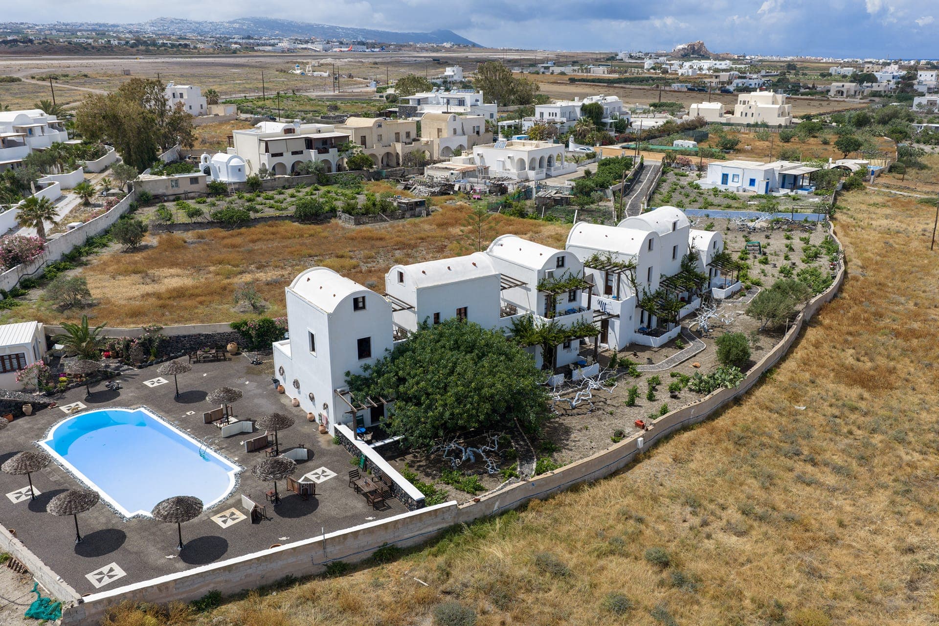 Anna Traditional Apartments Santorini