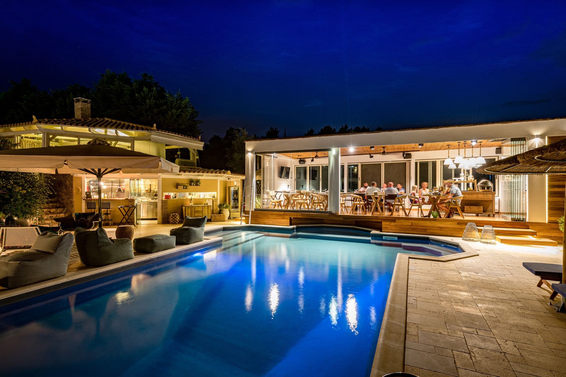 Anthemion Suites & Villas