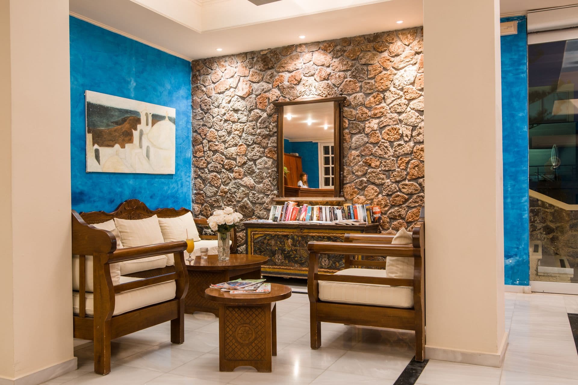 Antinea Suites & Spa Hotel