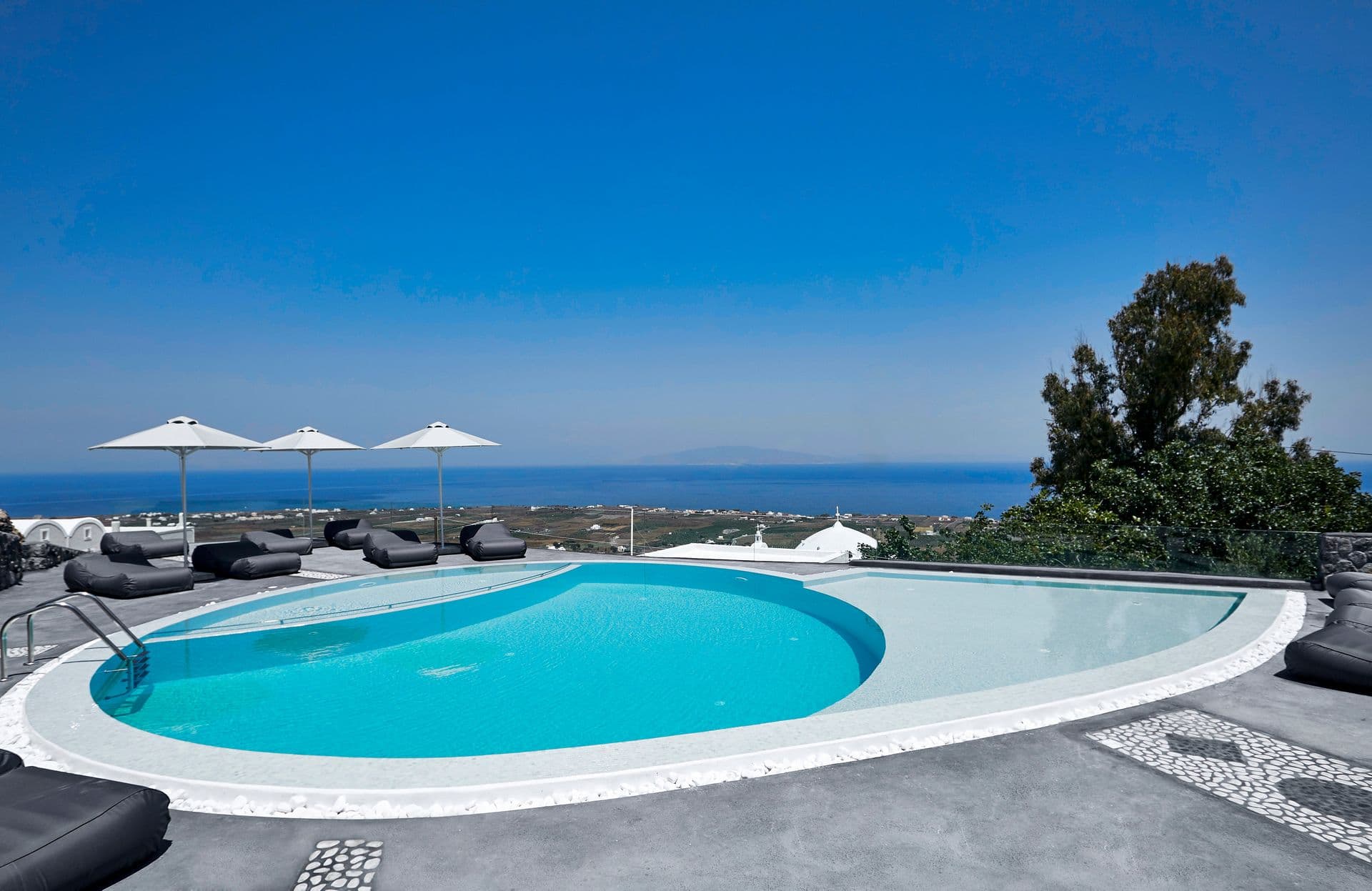 Aperanto Suites Santorini