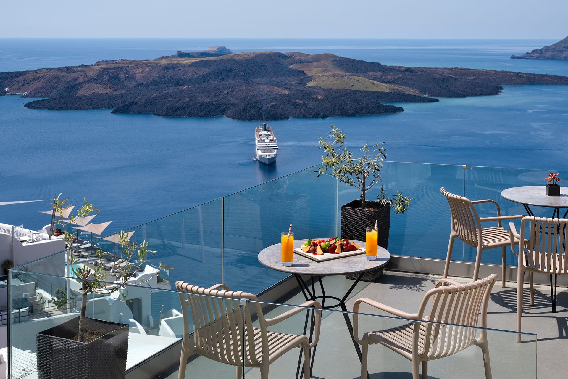Athina Aperto Suites