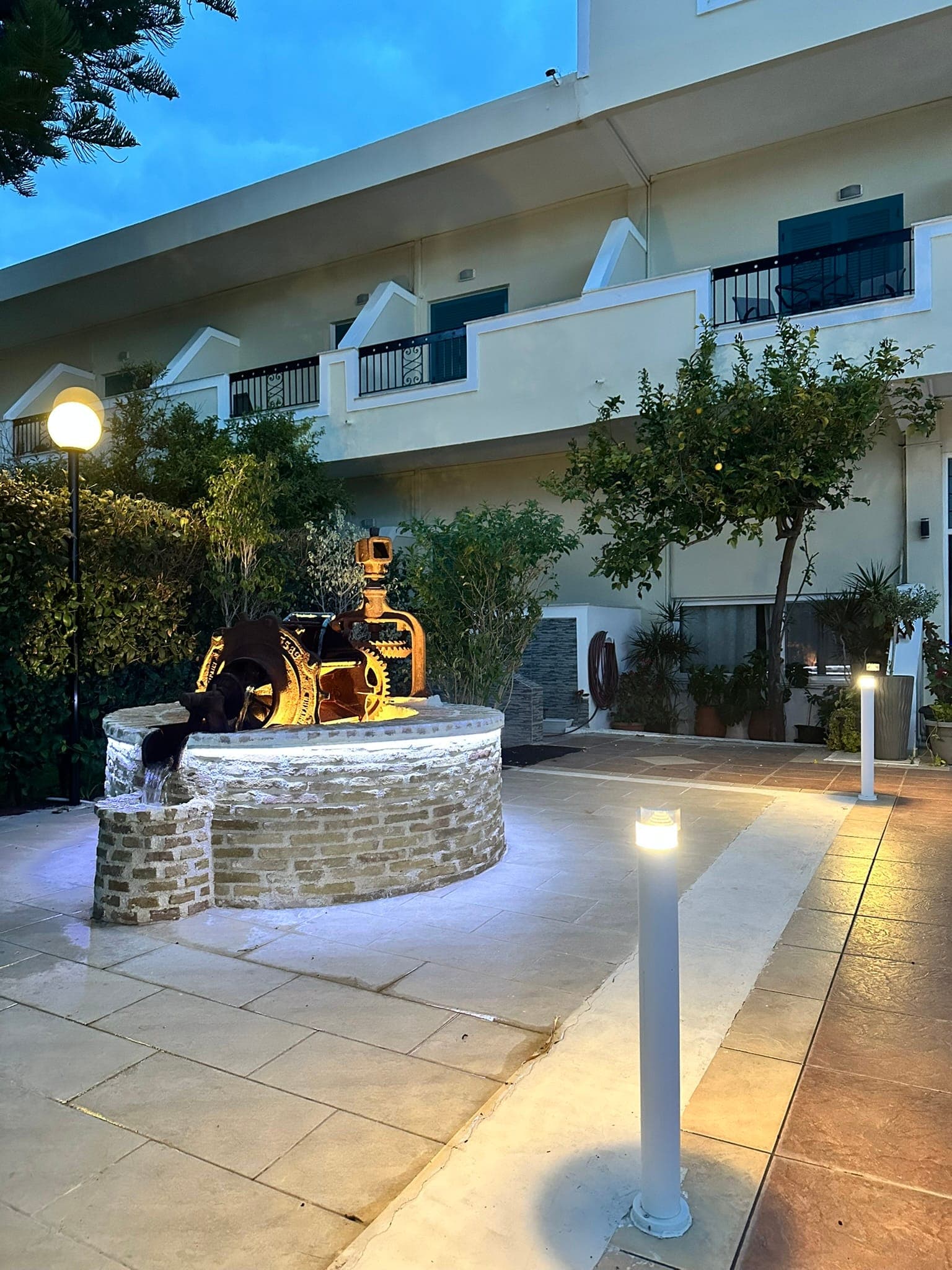 Apollon Hotel