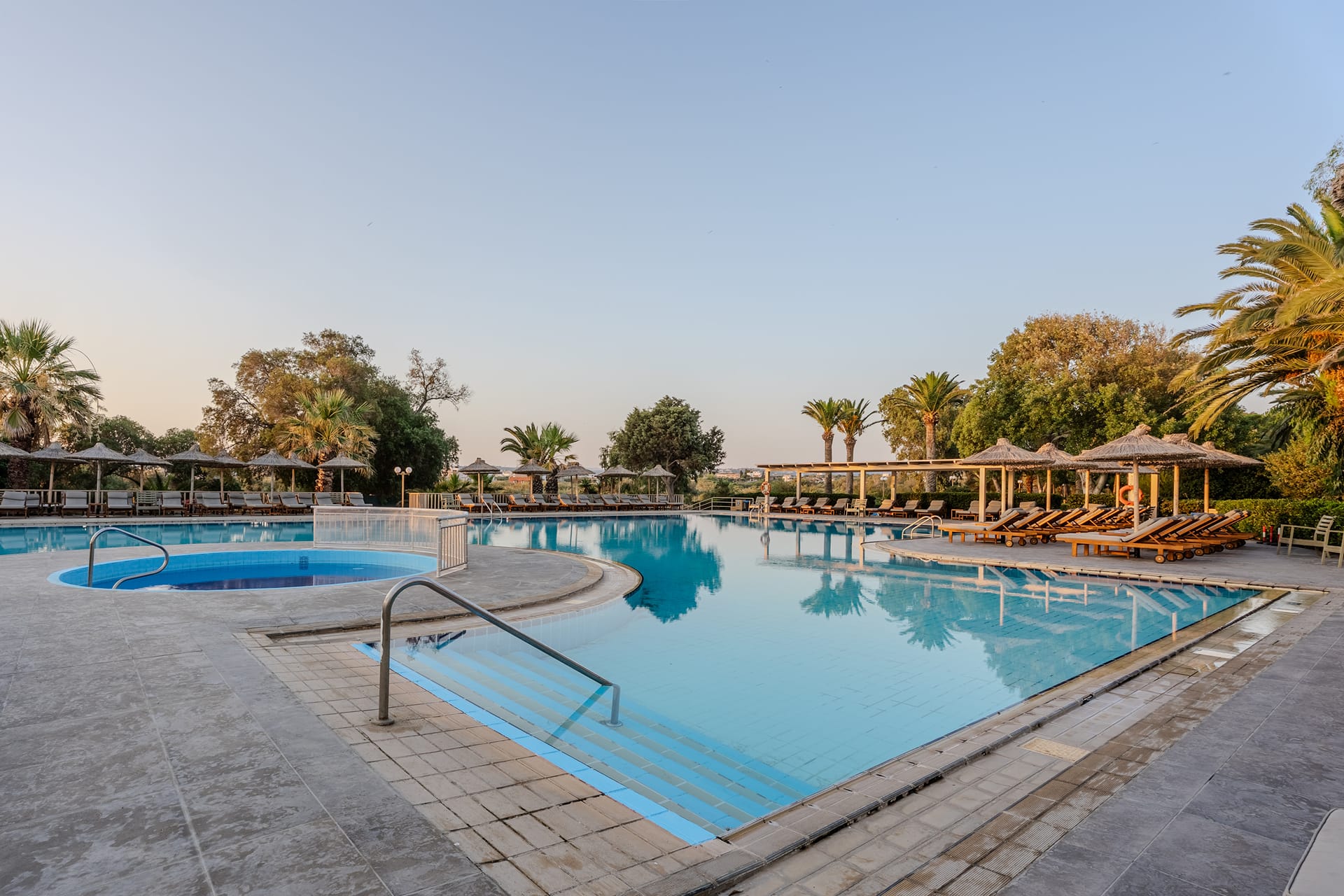 Apollonia Beach Resort & Spa