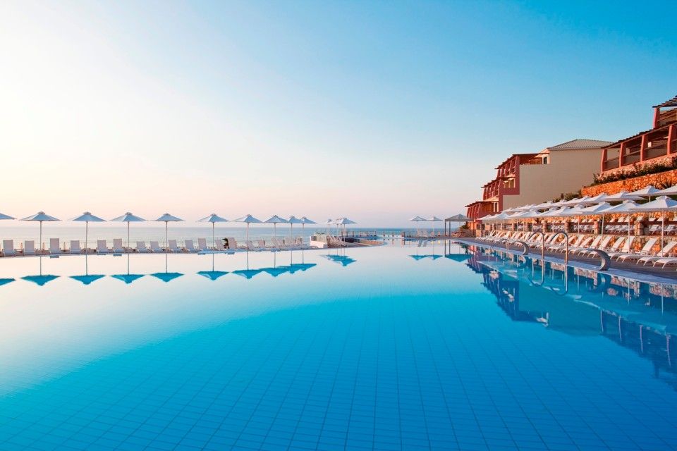 Apostolata Island Resort & Spa