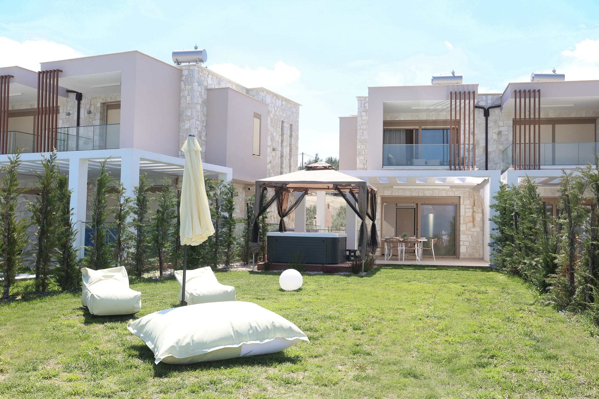Aquaris Villas