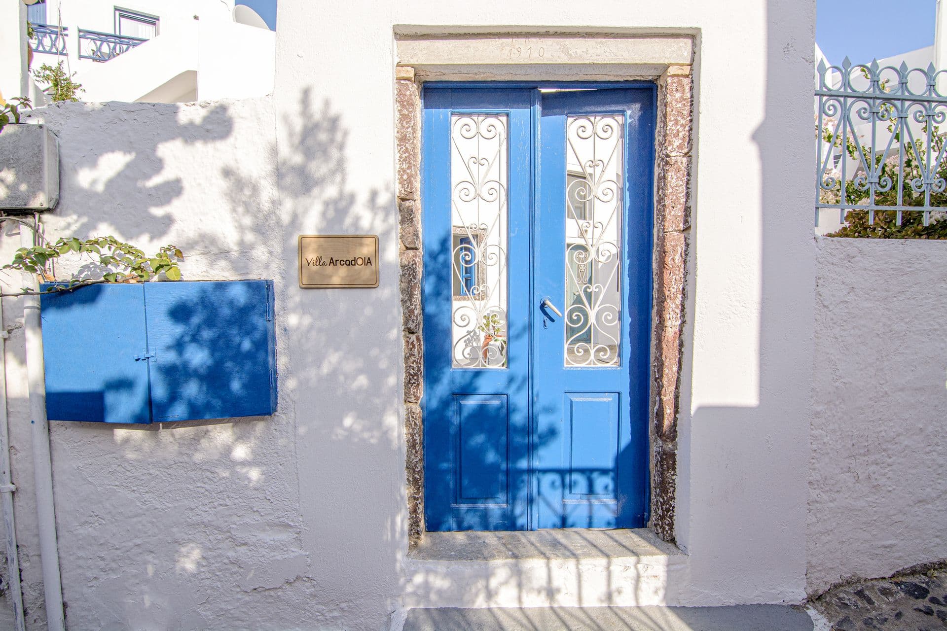 Arcadoia House