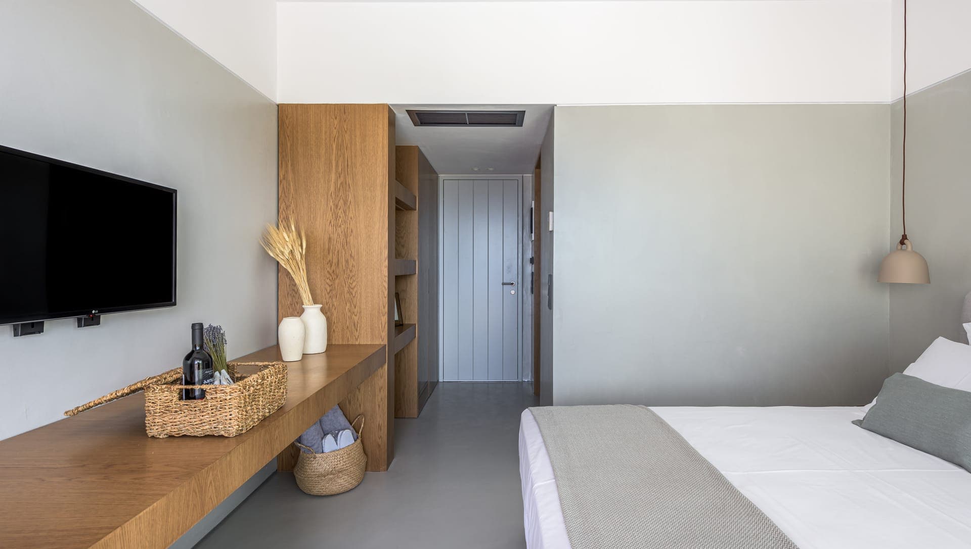 Ariadne Suites