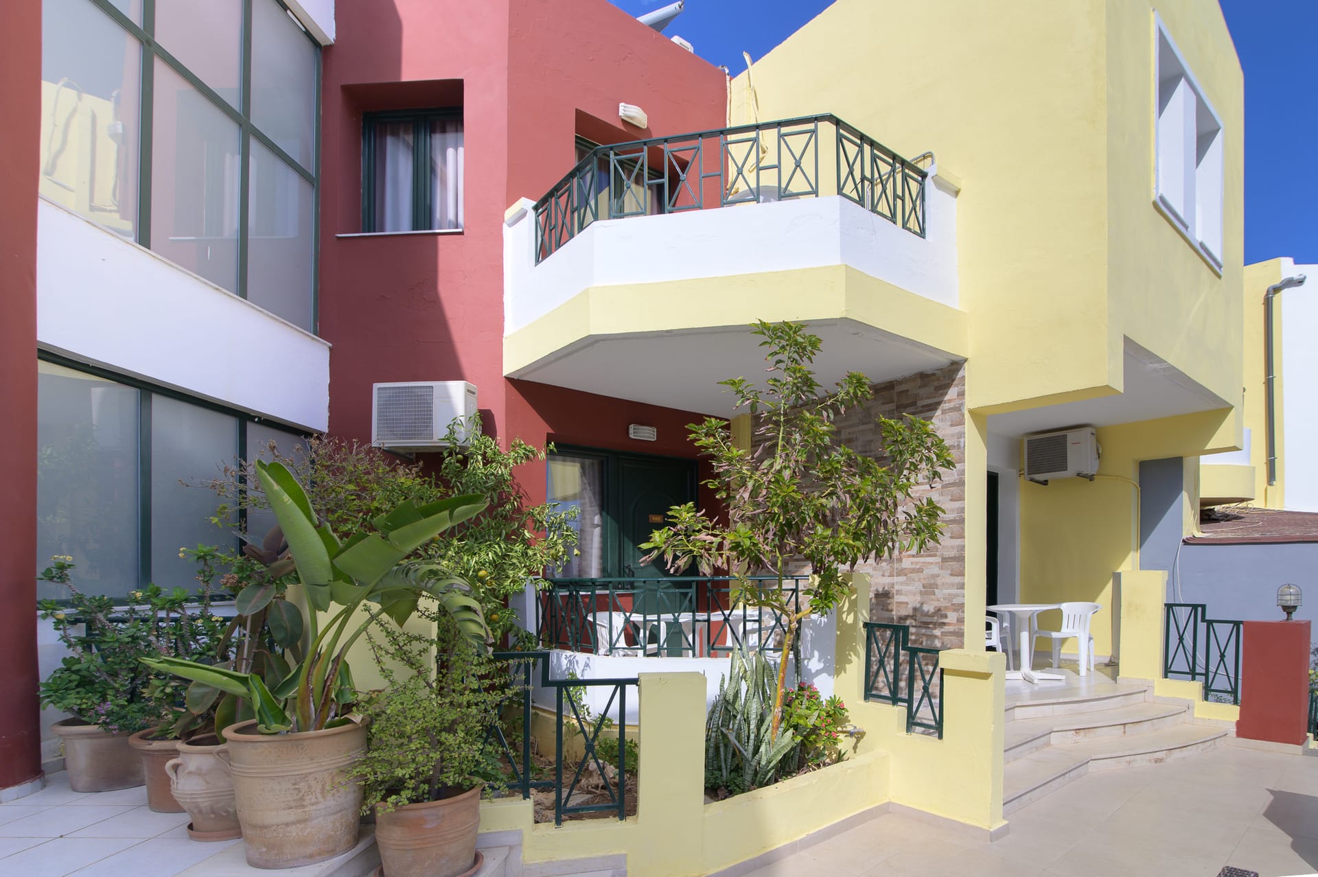 Ariadni Palace Apartments