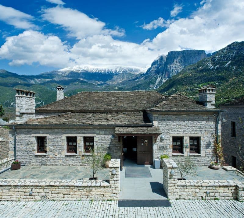 Aristi Mountain Resort & Villas