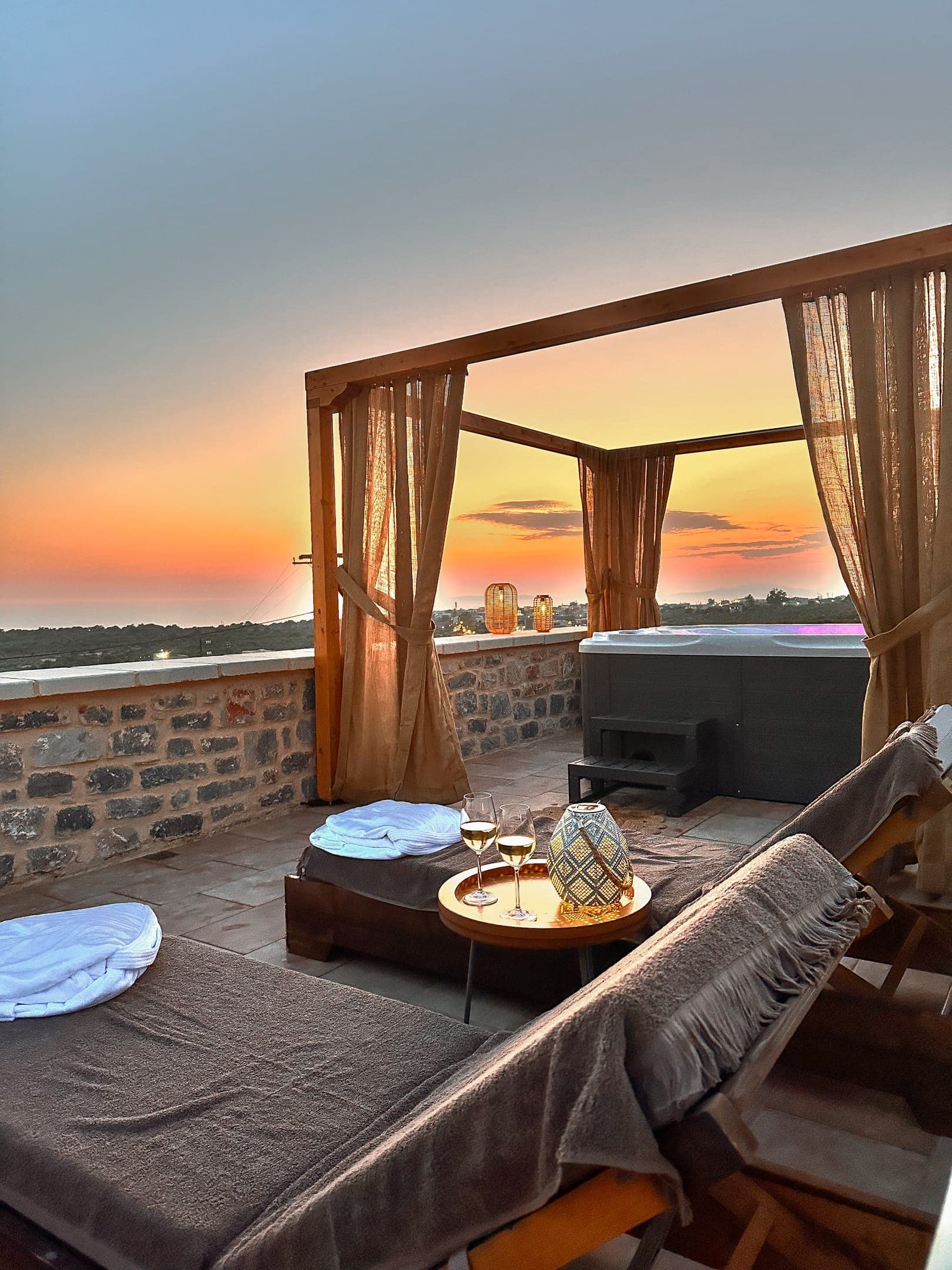 Armantanis Luxury Suites