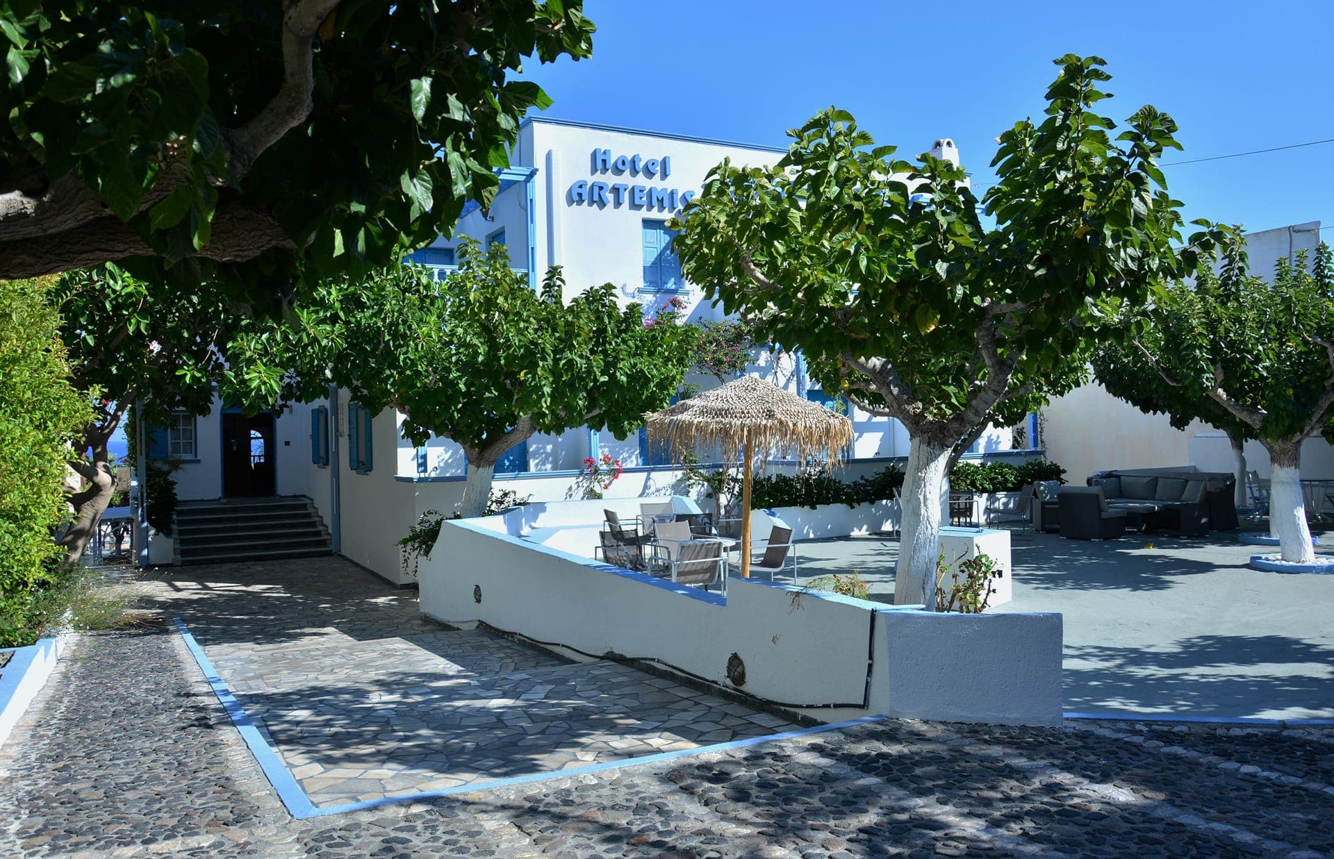 Artemis Hotel Kamari Santorini