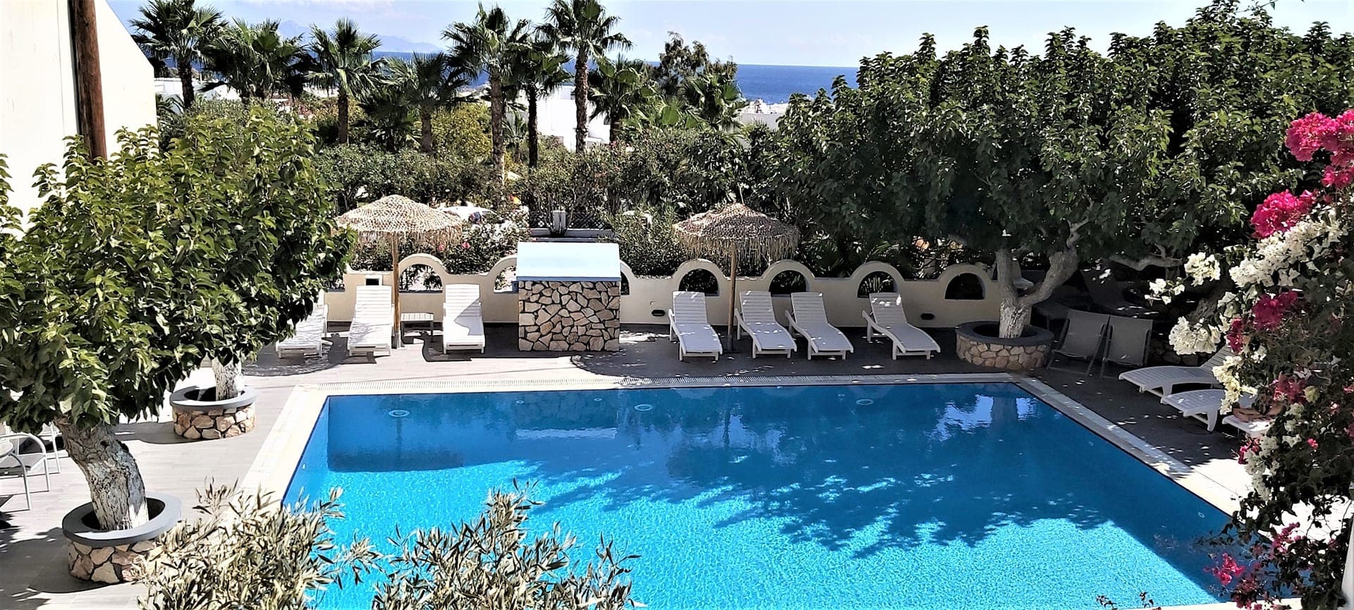 Artemis Hotel Kamari Santorini
