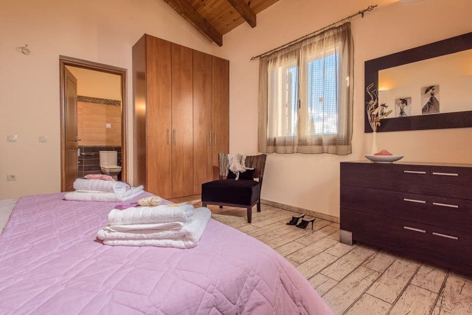 Astarte Villas