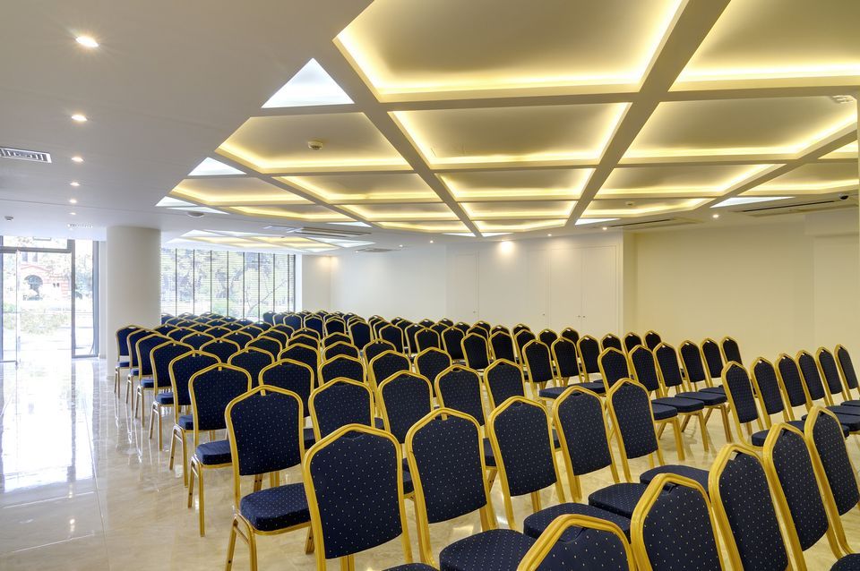 Athens Avenue Hotel