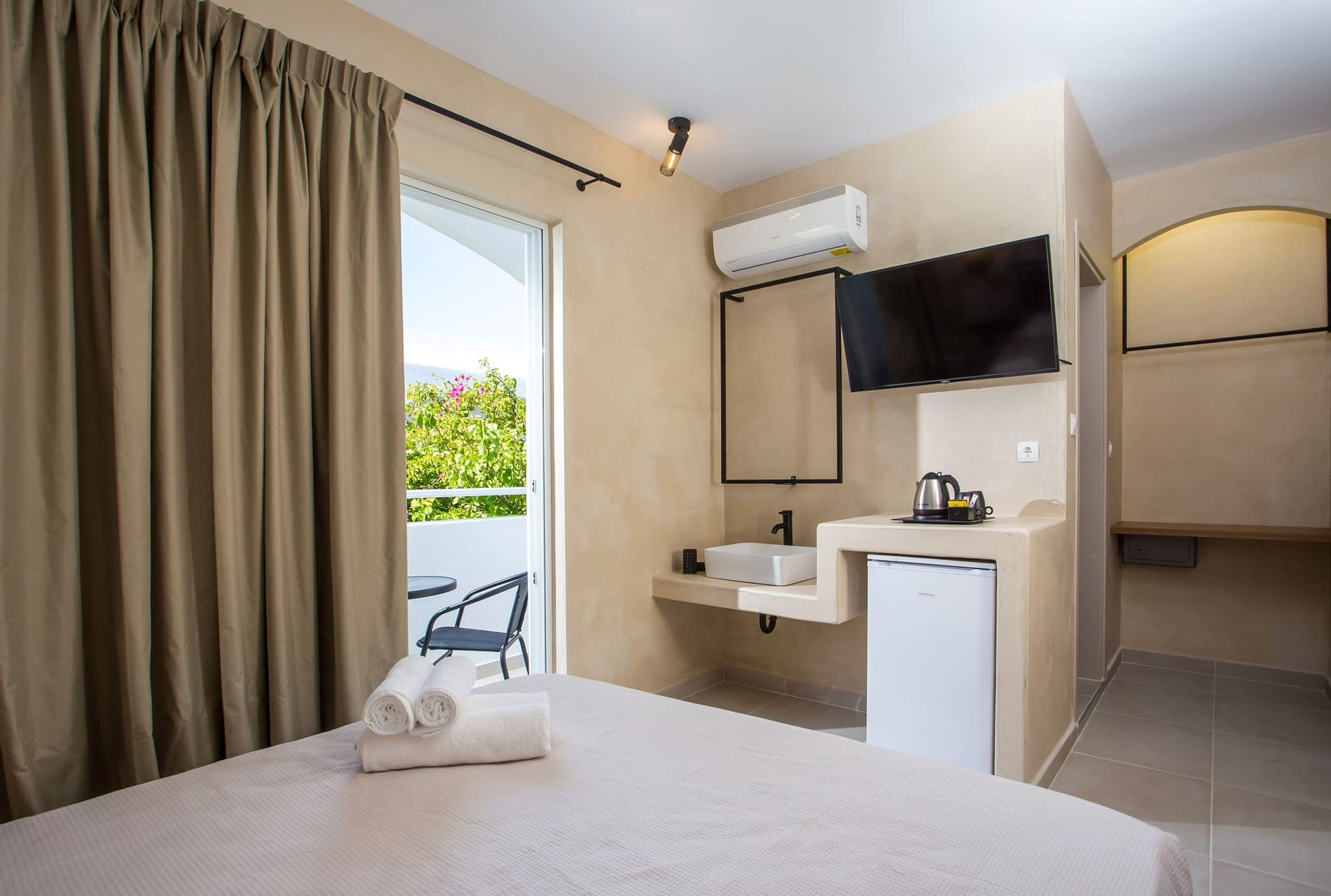 Atma Beach Rooms & Suites Rhodes