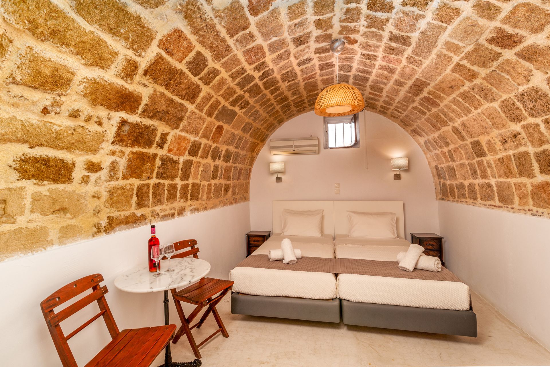 Auberge 32 |  Old Town