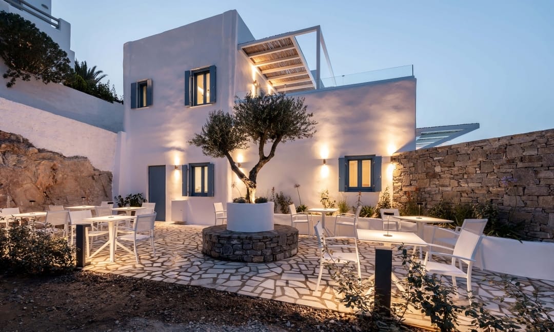 Aura Suites Paros