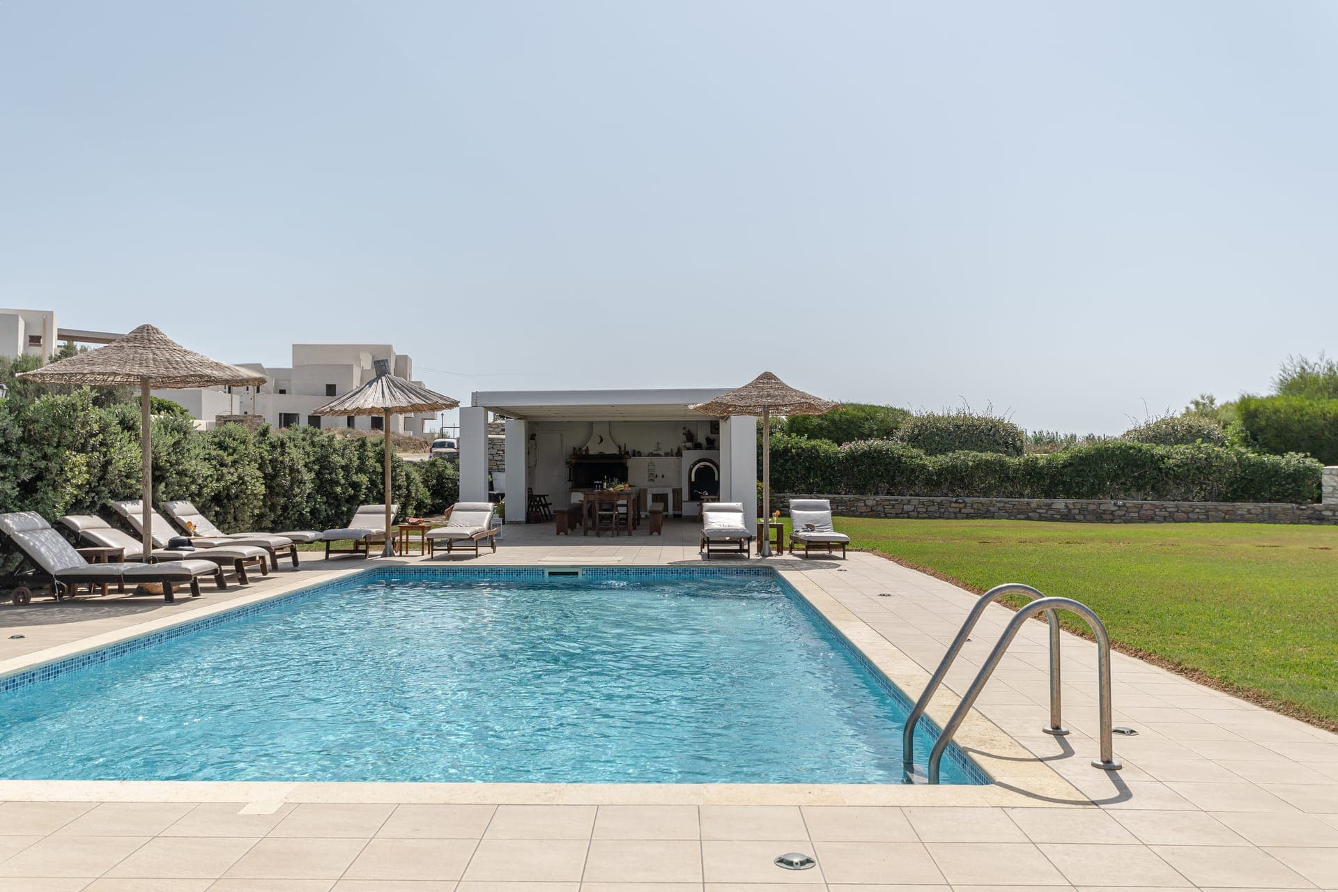 Aurora Villas