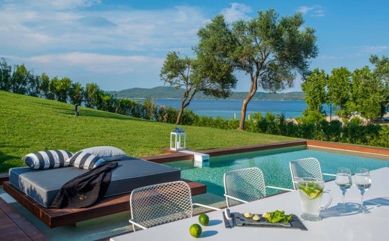 Avaton Luxury Beach Resort - Relais & Chateaux