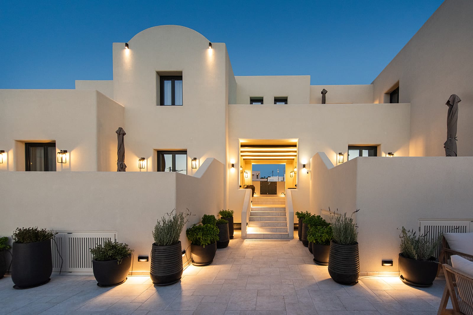 Avento Luxury Suites