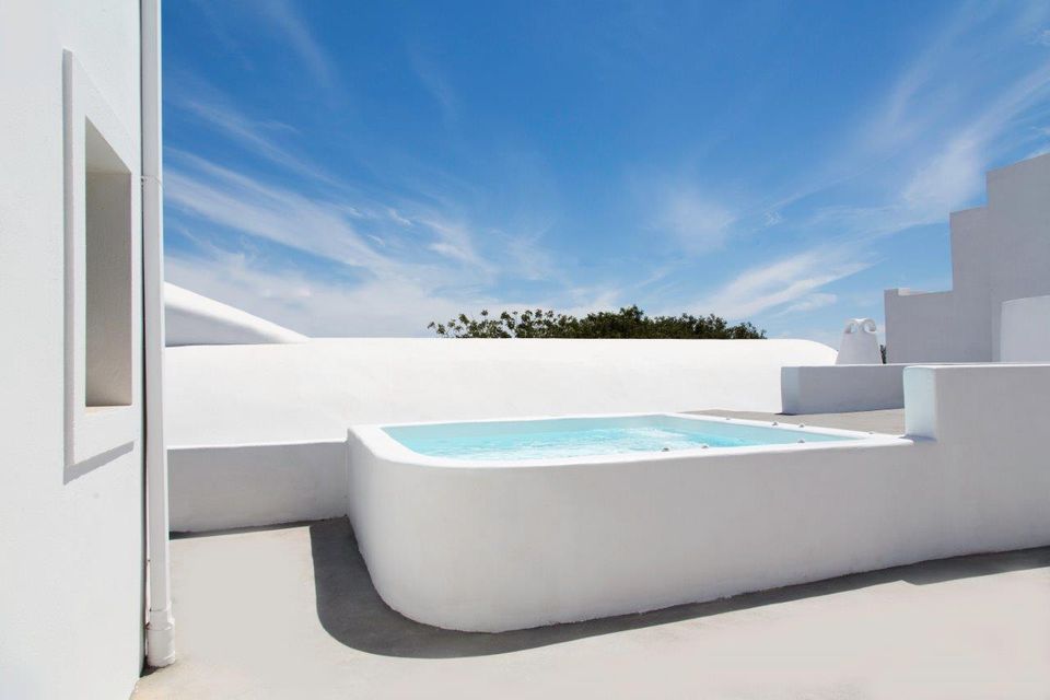 Ayoba Santorini