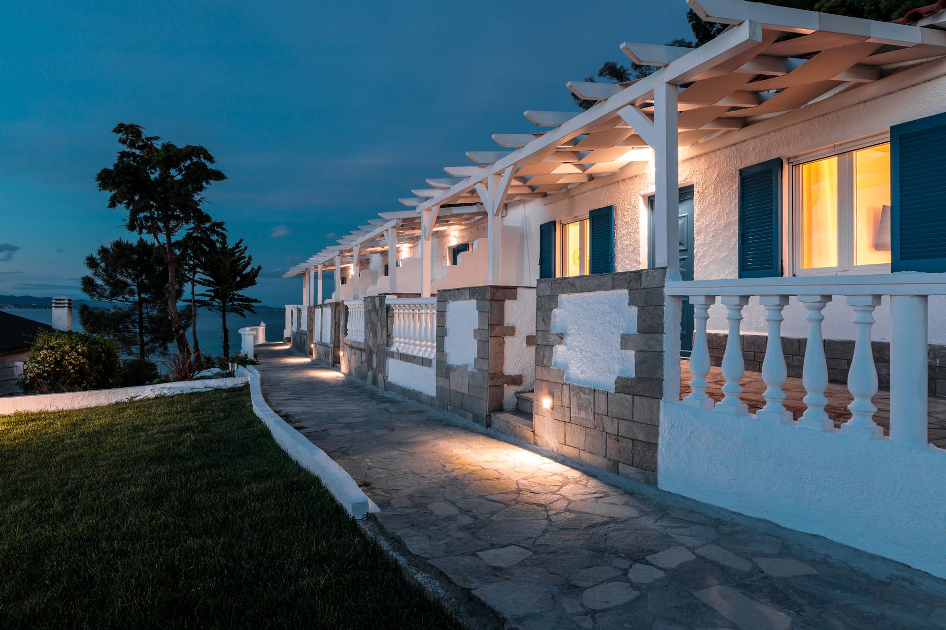 Bay View Suites