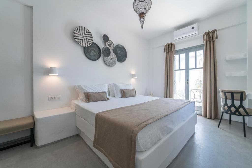 Black Coast Hotel Santorini By GHH