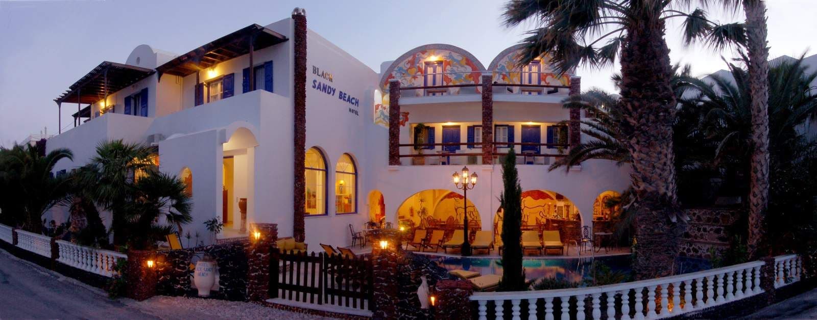 Black Sandy Beach Hotel Santorini