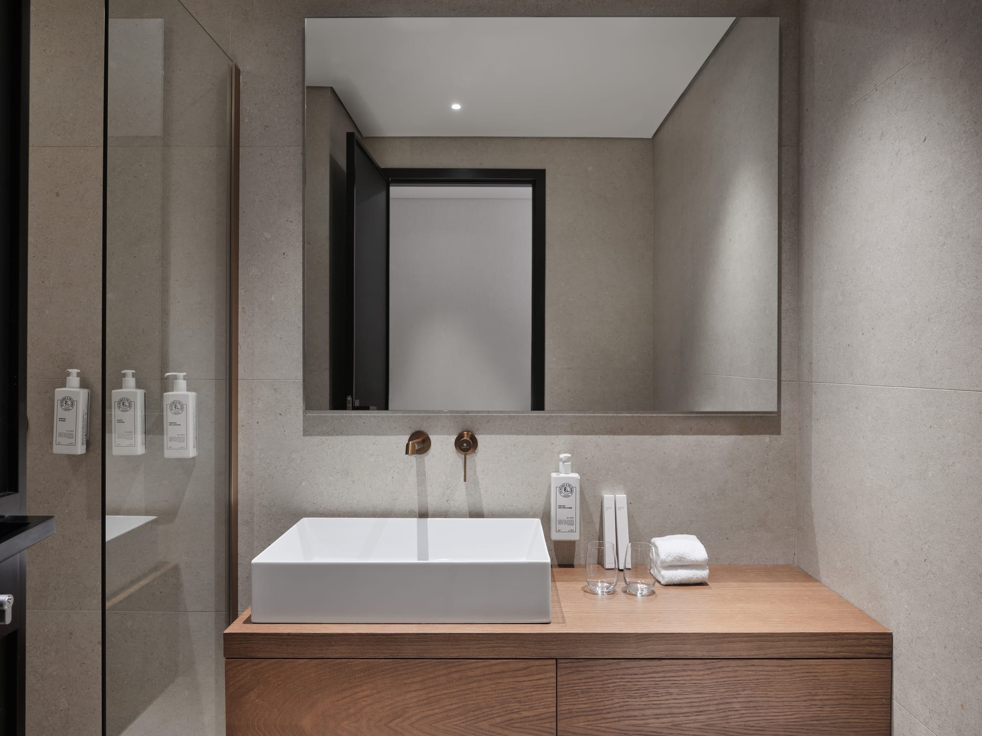 Blanco Athens Aparthotel