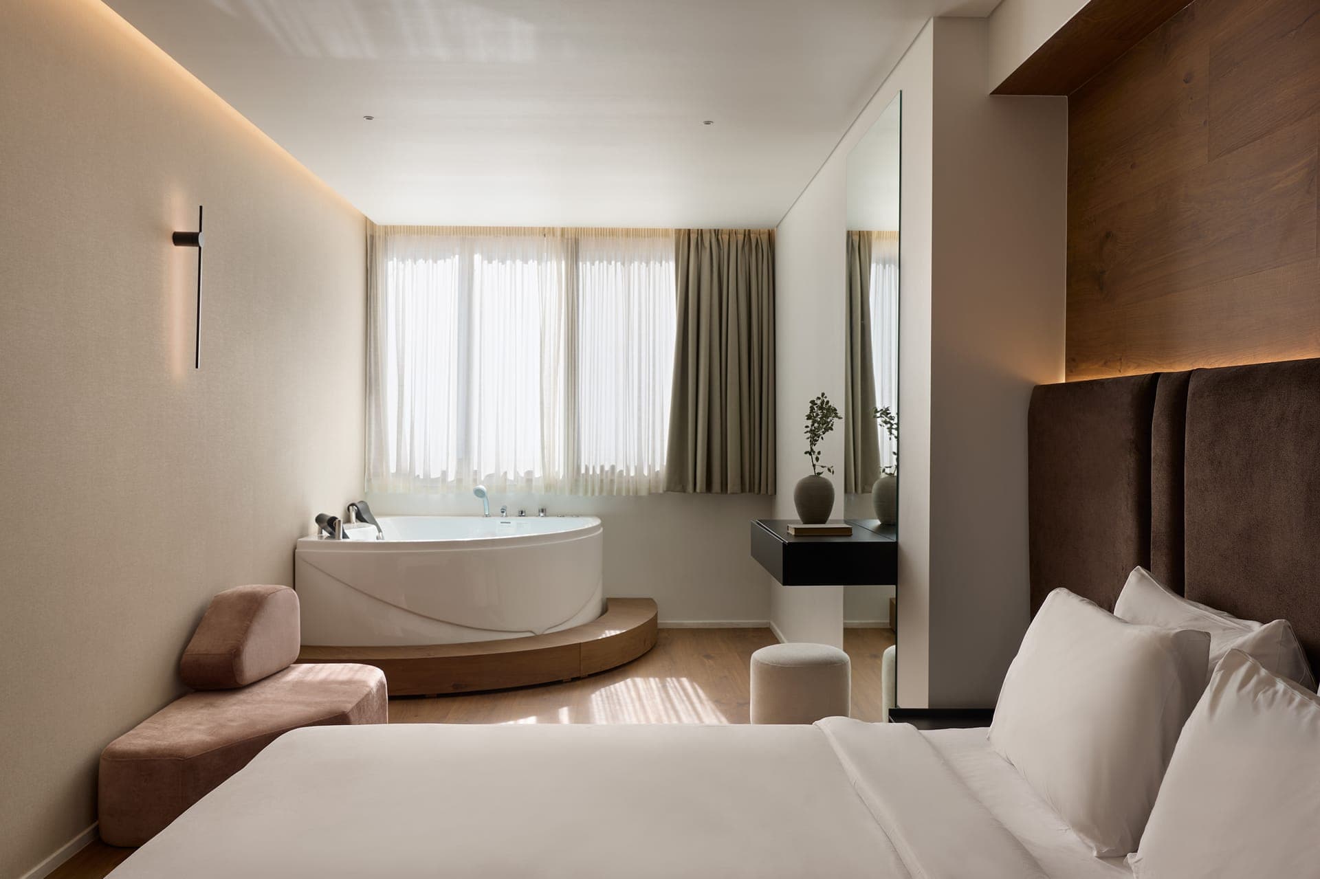 Blanco Athens Aparthotel