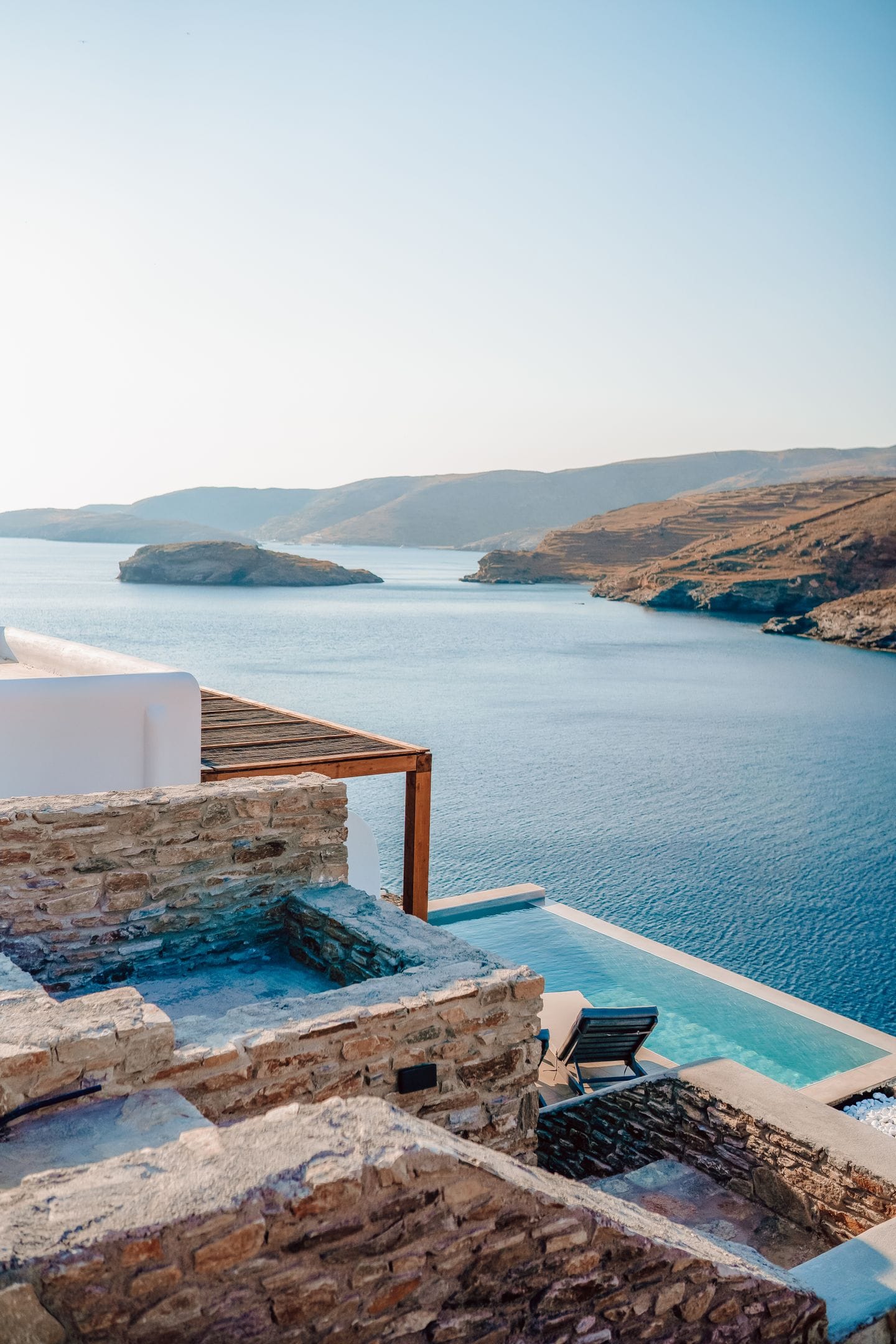 Ble Kythnos Suites