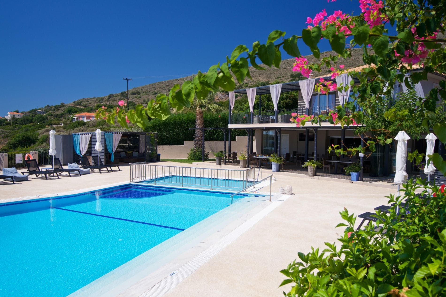 Blue Jasmine Hotel