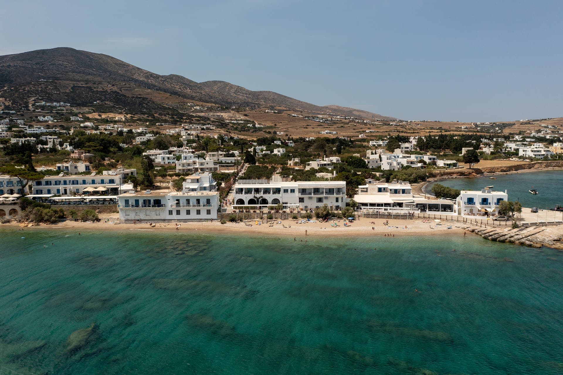 Blue Waves Suites & Apartments Paros
