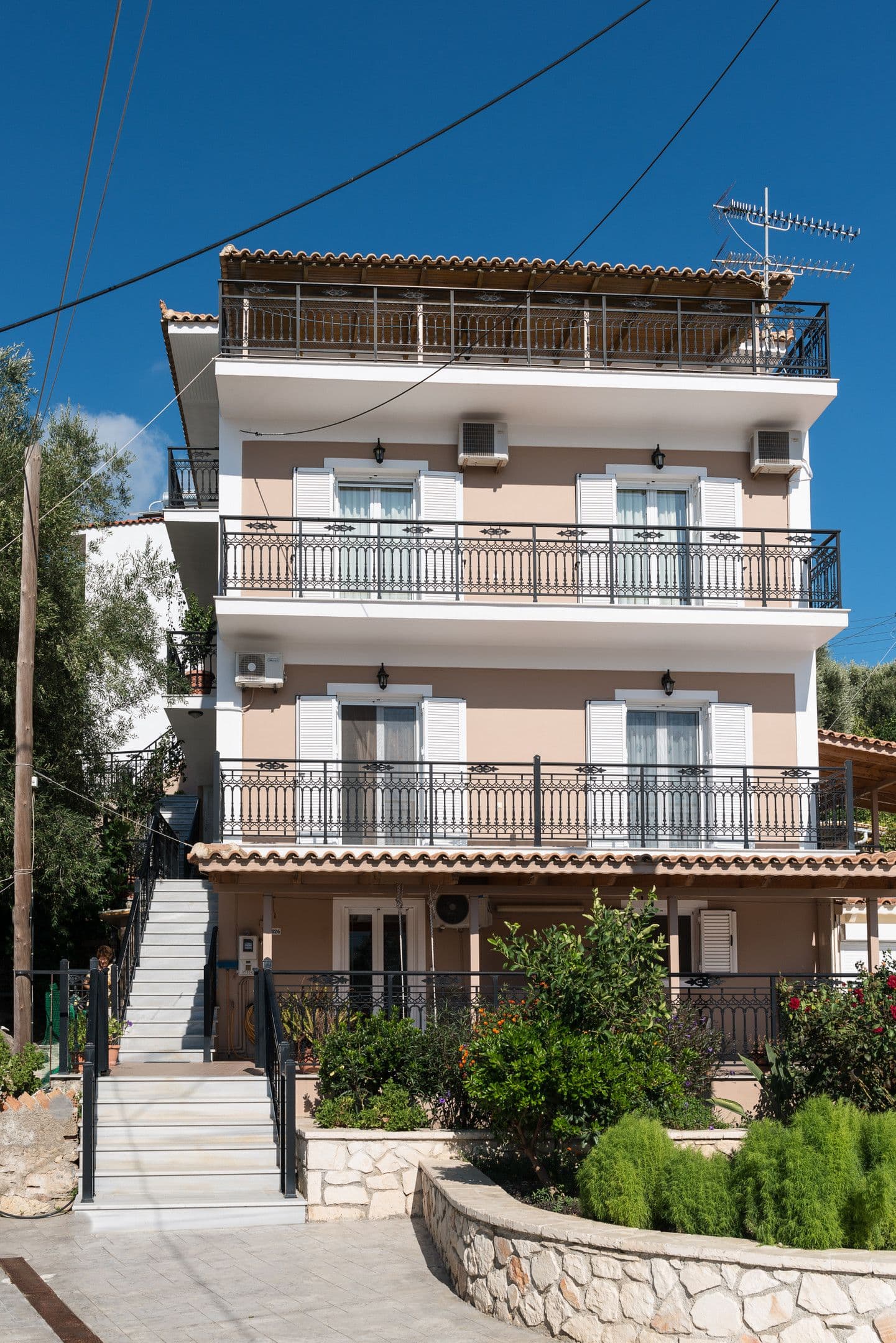 Bratis Apartments