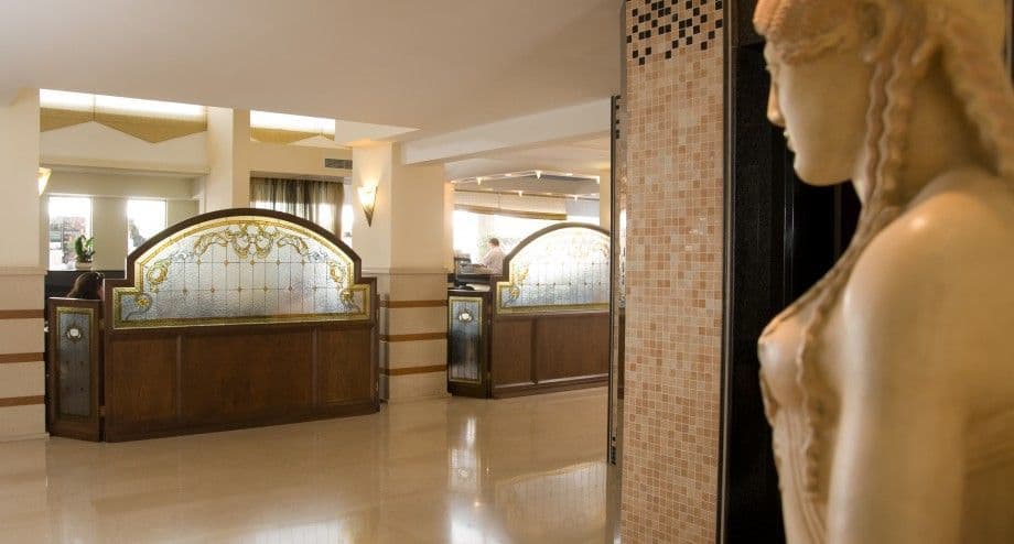 BEST WESTERN PLAZA  HOTEL