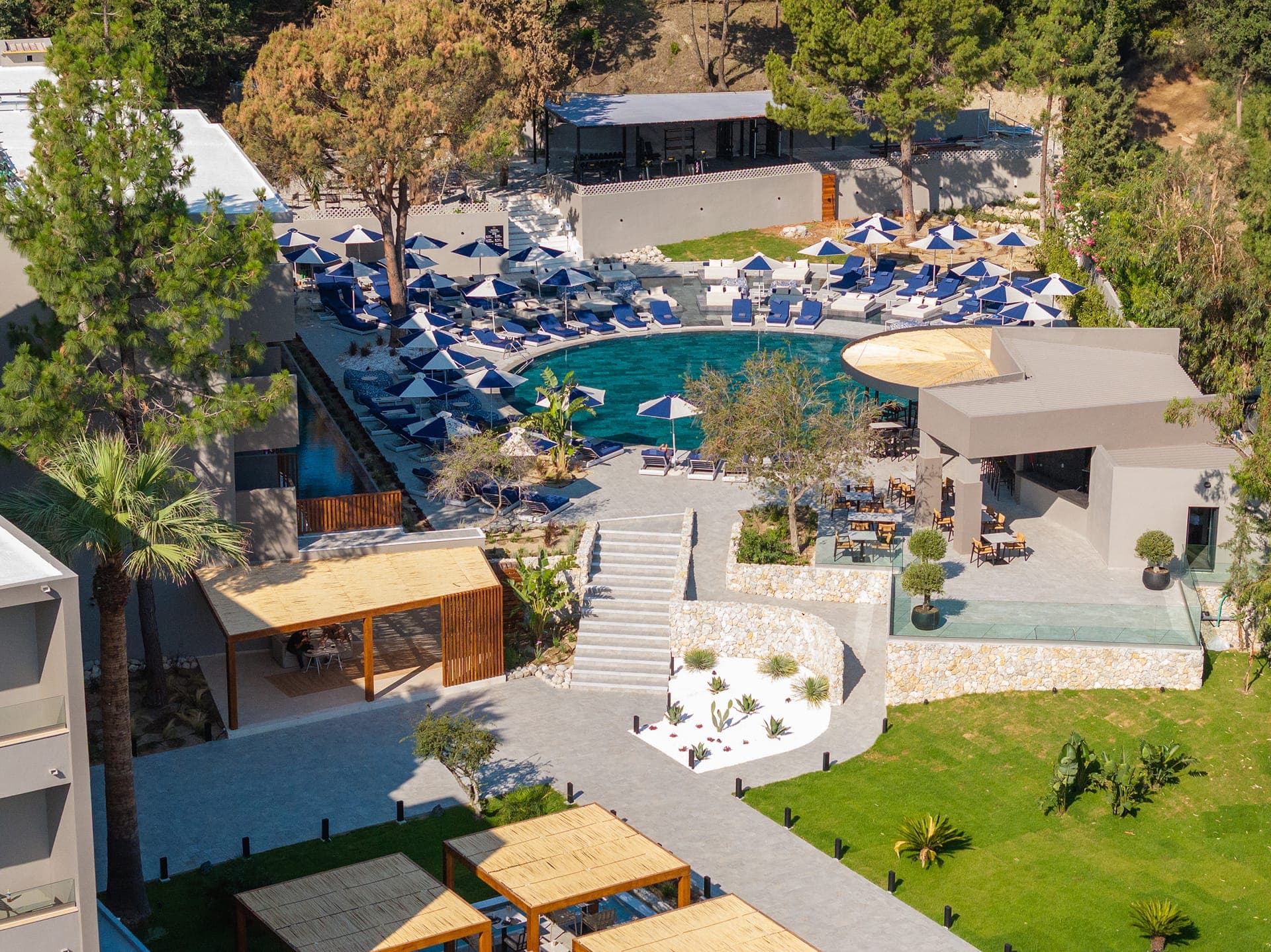 ACHOUSA HOTEL
