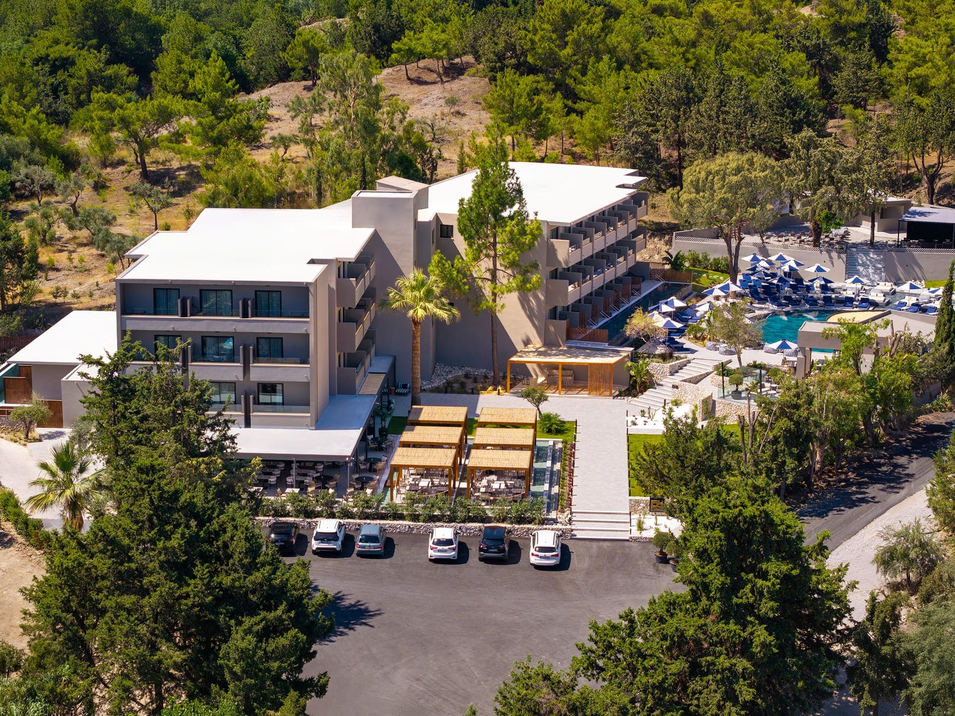 ACHOUSA HOTEL