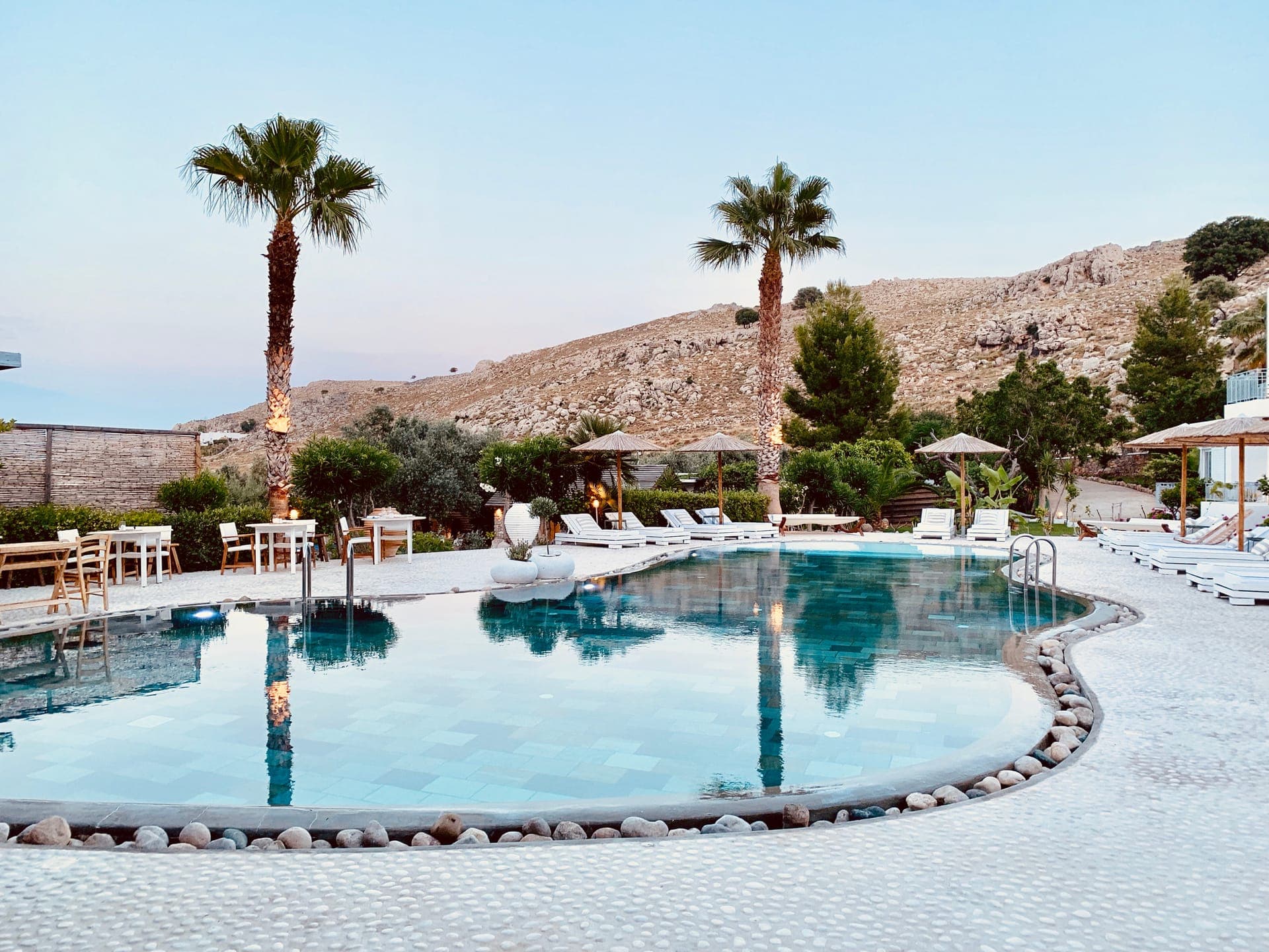 CEASARS GARDENS HOTEL & SPA