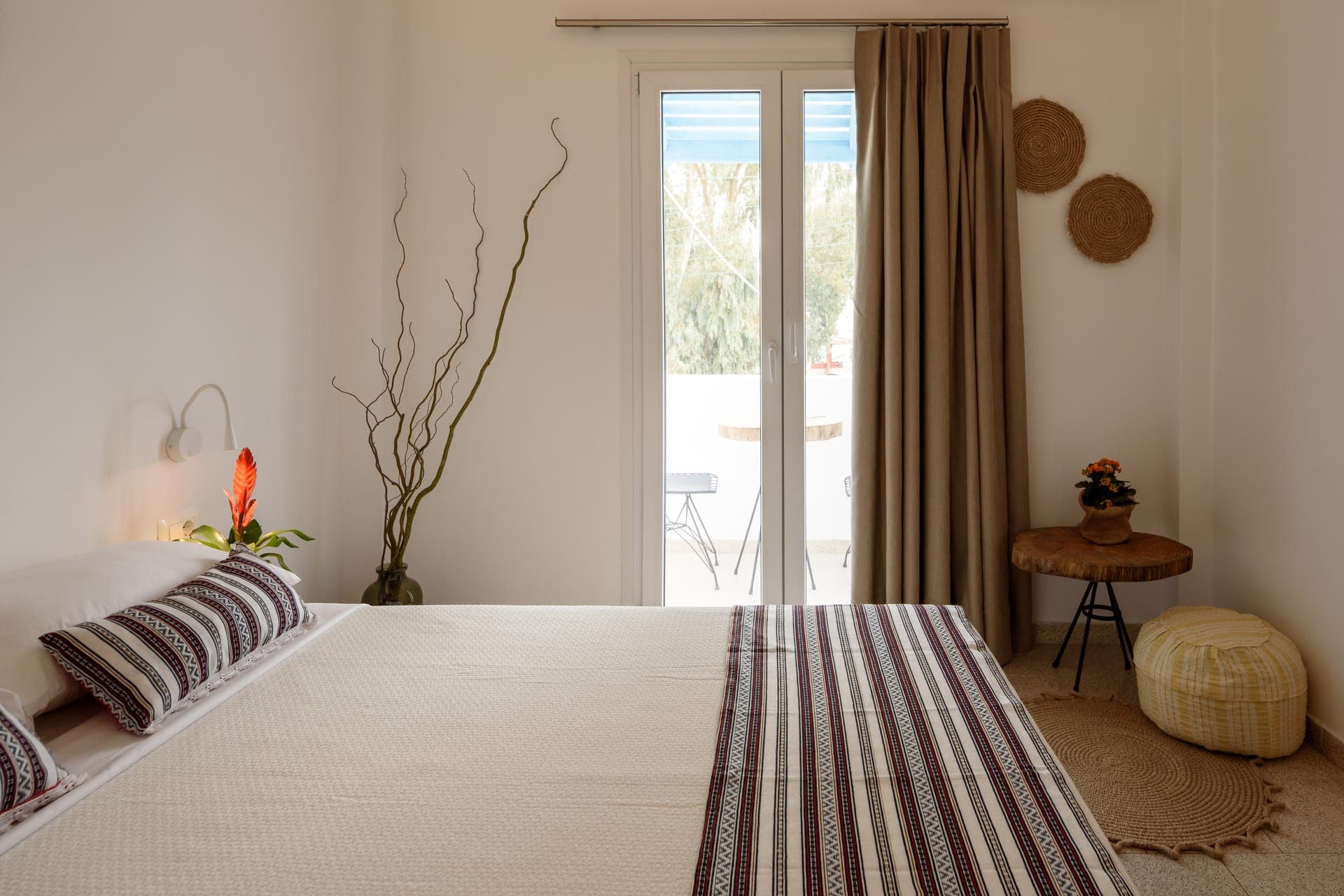Cal Day Rooms Santorini
