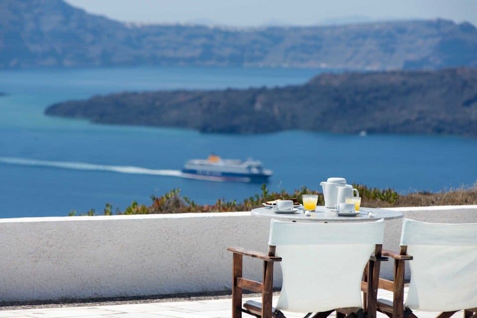 Caldera's Dolphin Suites