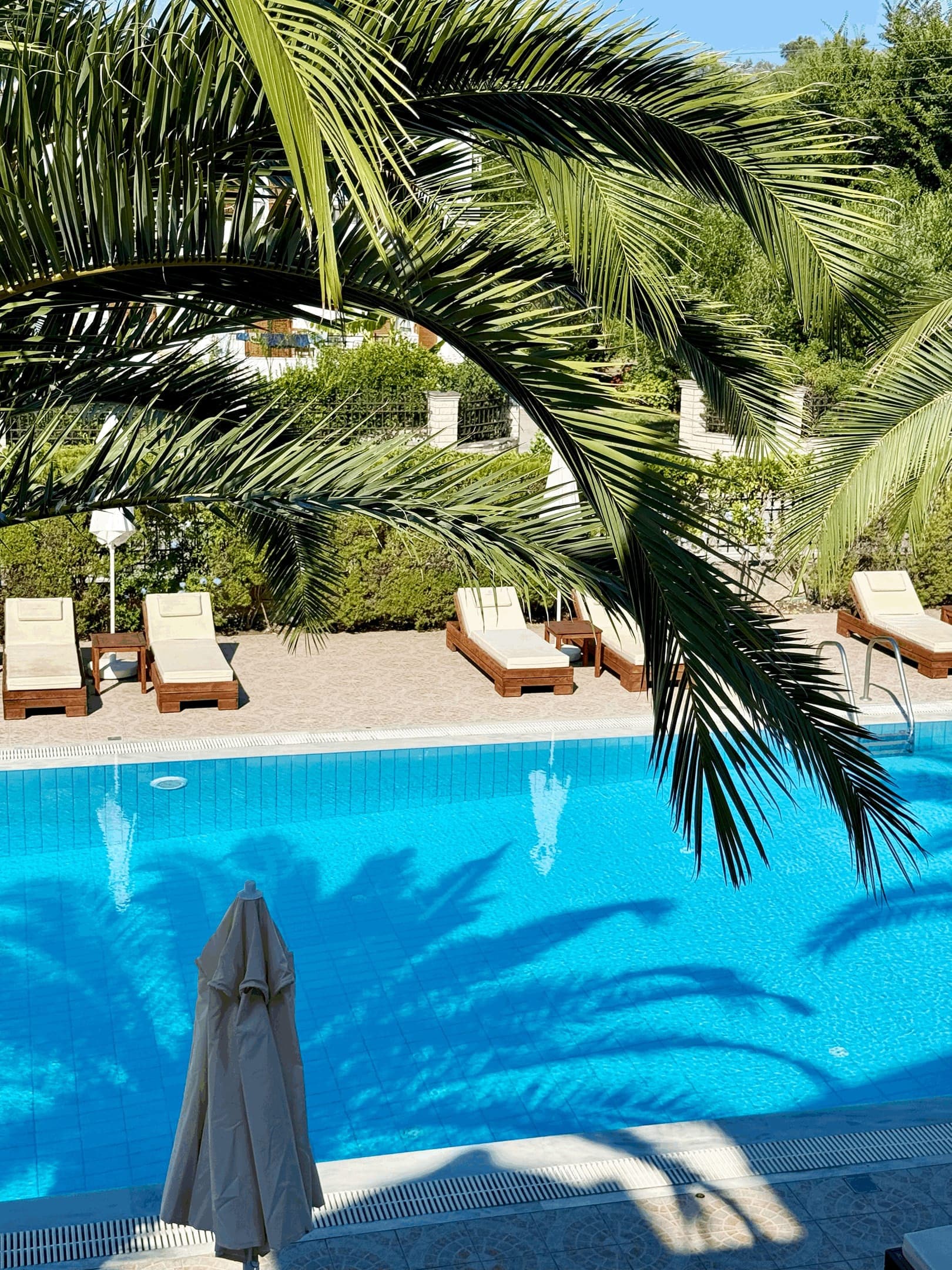 Captain's Studios & Apartments Corfu
